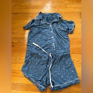 Blue and stars satin pajamas set